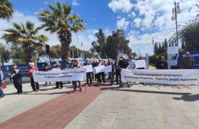 Larnaca Marina boat owners plan protest over docking fees