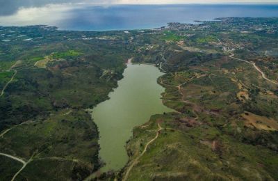 Akamas Mayor Marinos Lambrou noted that all the water from the Mavrokolymbos River will ultimately flow into the sea.