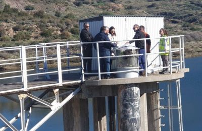 The first assessment is that a ventilation pipe in the evacuation tunnel has broken. Agriculture Minister Maria Panagiotou rushed to the scene on Monday morning [Photos: CNA]