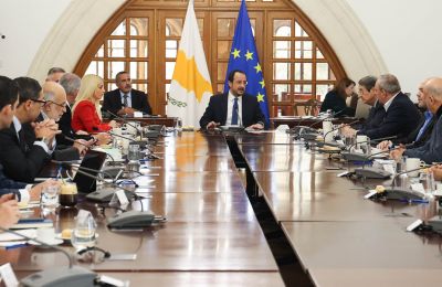 The Cyprus cabinet's ''romantic'' February 14 meeting