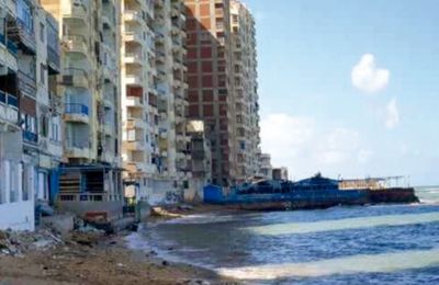 In the ancient coastal areas of Alexandria, structures are gradually sinking as increasing groundwater rises from beneath the surface. Photos courtesy of Fouad, et. al.