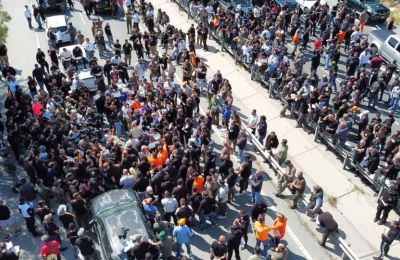 Hunters roast meat, not just game, on Nicosia-Limassol highway in protest