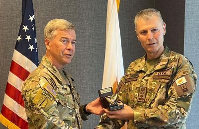Cyprus, US step up military ties in high level visit