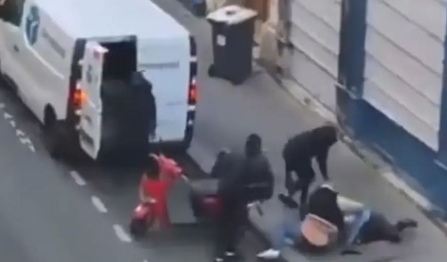 A screen shot of an attempted kidnapping in Paris, France