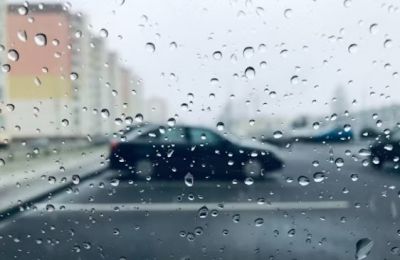 Dry for now, but rain and thunder lurk in the forecast. Photo credit: Unsplash