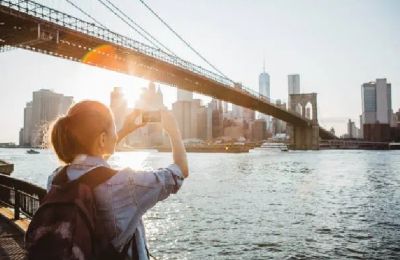 Trump tariffs deter tourists from key countries, hotel booking data shows. Photo credit: Unsplash