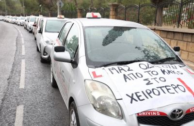Driving instructors hit the brakes on exam delays