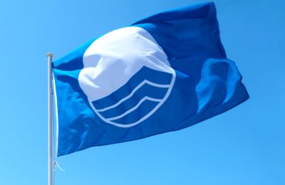 Paralimni-Deryneia tops 2025 Blue Flag Beach Awards. Photo courtesy of thisisthecoast.co.uk
