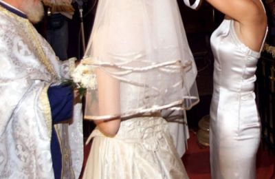 From I do to I declare: Weddings now come with a bank form