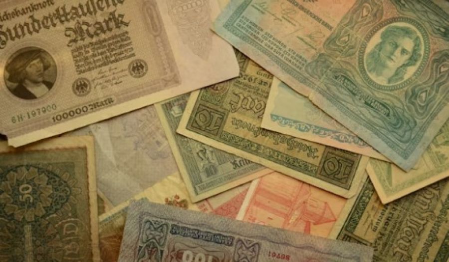 Governments face mounting pressure as investors demand higher returns on long-term debt. Photo credit: Unsplash