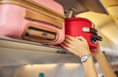 New delay compensation rules set as cabin baggage fees face criticism. Photo credit: Unsplash