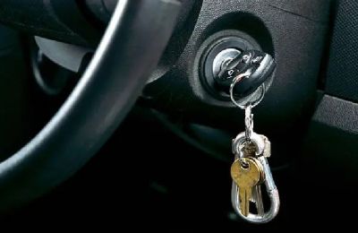 Keys left in ignition, cash and valuables stolen in separate weekend incidents. Photo credit: Unsplash