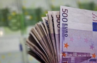 Student grant system under fire over payouts to the wrong people