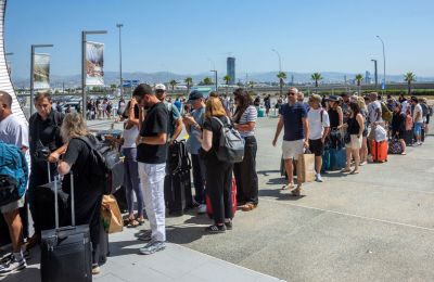 Israelis in Limassol waiting to board cruise ship that will take them to Haifa.