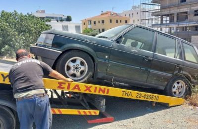 Latsia-Geri cracks down on abandoned cars in ongoing clean-up campaign