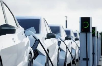 Industry voices concern over budget shortfall and tight deadlines in Cyprus’ e-mobility push. Photo credit: Unsplash