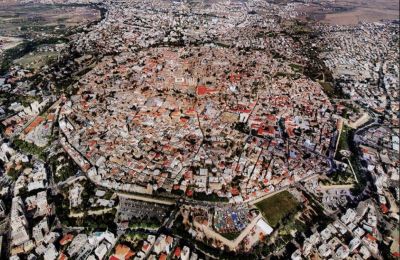 A divided city, a silent voice, and a capital that’s forgotten how to demand more. Photo credit: u/aceraspire8920 reddit