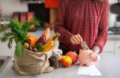 Digital tools are powerful allies in the fight against rising prices. Photo credit: Unsplash