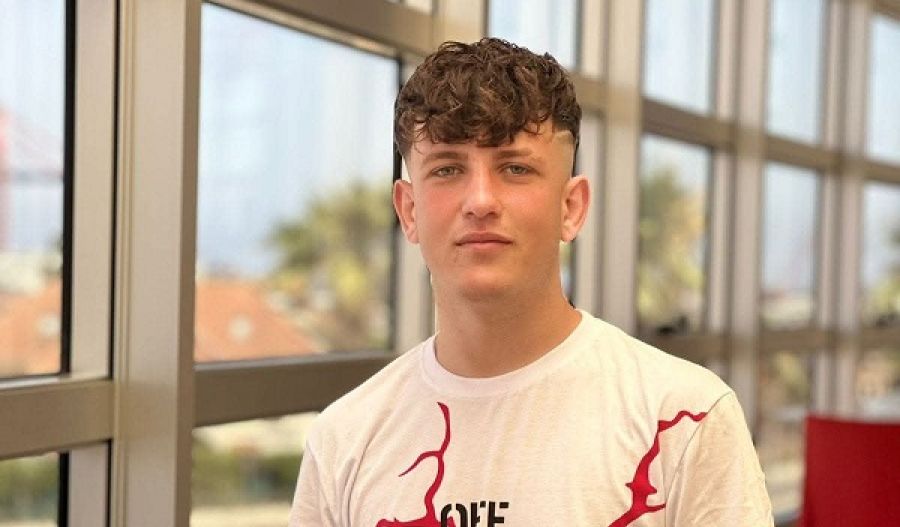 Police issue arrest warrant for 18-year-old Mahmoud Alhaj Ali after deadly hit-and-run on Omonia Avenue. Photo of wanted individual courtesy of Cyprus Police