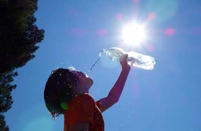 The heat means business, and It's not taking a lunch break. Photo credit: Unsplash