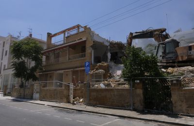 Stella Evangelidou exposes the loss of a rare architectural example surrounded by urban redevelopment pressures. Photos courtesy of Stella Evangelidou Facebook