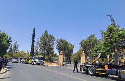 Skip truck drivers sound the alarm: ''Help us, or everyone pays''