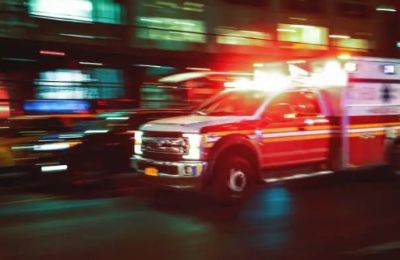 Boy falls from window while looking for mother. Photo credit: Unsplash