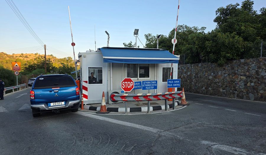 Buses cross Limnitis crossing point for annual Kokkina commemoration
