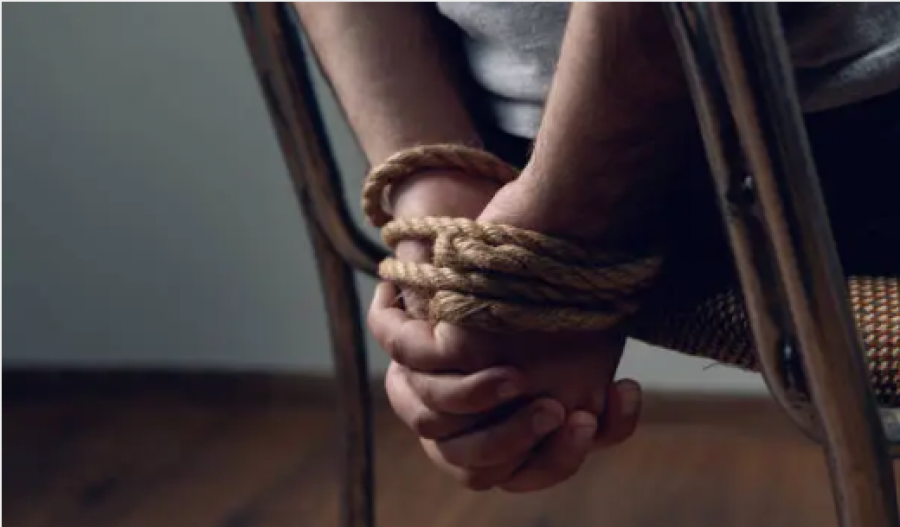 Four men arrested in Famagusta after teen reports weeklong beating and kidnapping. Photo credit: Unsplash