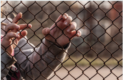 Government credits tighter policies as migrant population at Pournara center drops sharply. Photo credit: Unsplash