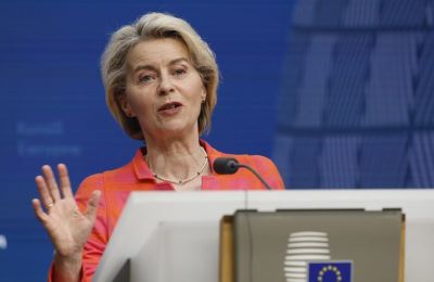 GPS blackout at Bulgarian airport forces manual landing for EU chief