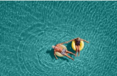 Afternoon gusts at 4-5 Beaufort, because umbrellas were never meant to last. Photo credit: Unsplash
