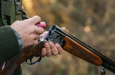 Convictions for domestic abuse, violence against women, and industrial cannabis crimes now trigger 10-year firearm ban. Photo credit: Unsplash