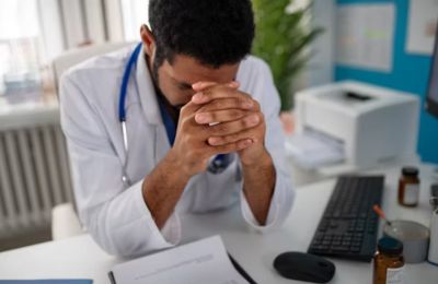 As depression and burnout spread through Europe’s hospitals, Cyprus’s understaffed system faces a crisis of its own. Photo credit: Unsplash