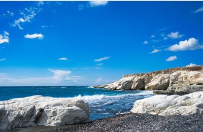 Winds behaving politely, sea just mildly opinionated. Photo credit: Unsplash