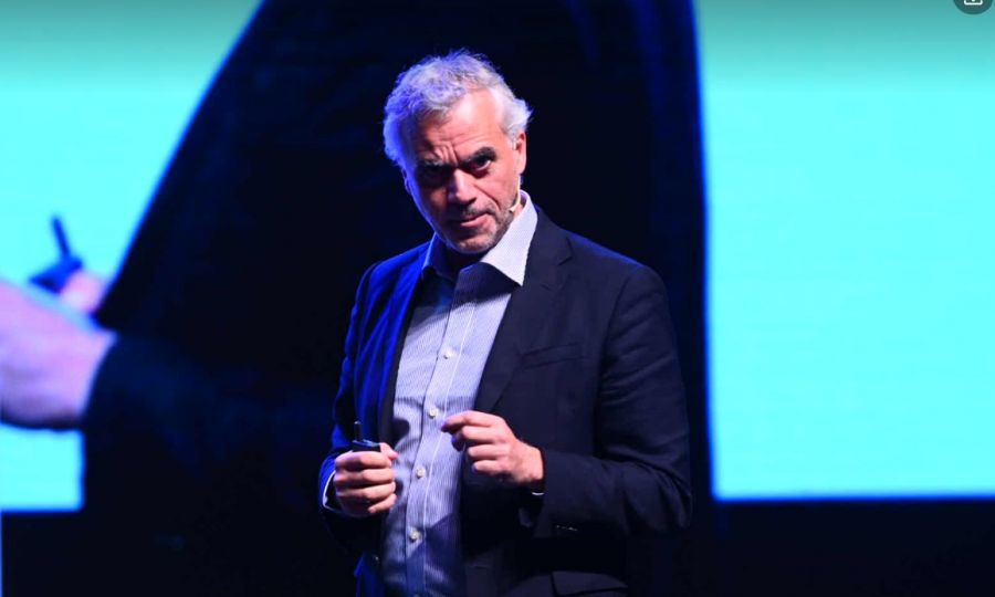 ‘Cyprus can become a regional AI hub’ says INSEAD professor