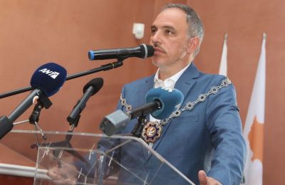 Nicosia ‘thrown to the lions,’ says mayor, slamming lack of government support