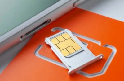 Last call for prepaid mobile users! One final month to verify your SIMs. Photo credit: Unsplash