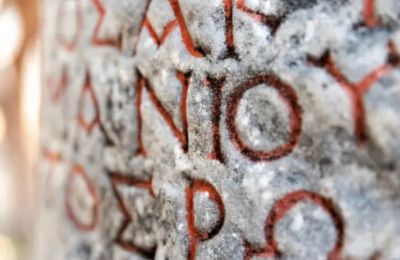 The debate over dialect and identity. Photo credit: Unsplash