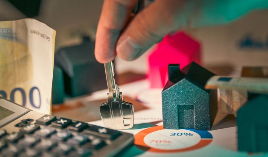 Cyprus banks rake in over €750 million, even as rate cuts cool