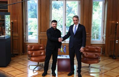 Greece and Ukraine strike deal to build crewless combat boats