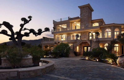 The most expensive house (mansion, palace, estate, whatever you want to call it) in Cyprus today is available for sale at a price of 16 million euros (Photos: bazaraki.com)