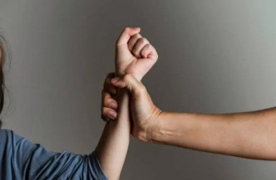 Authorities and human rights office launch awareness campaign to support victims and combat gender-based violence. Photo credit: Unsplash