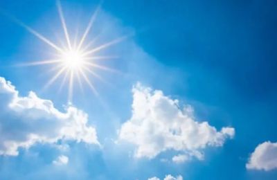 Tonight, clouds might throw a mini party with showers and a thunder drumroll. Photo credit: Unsplash