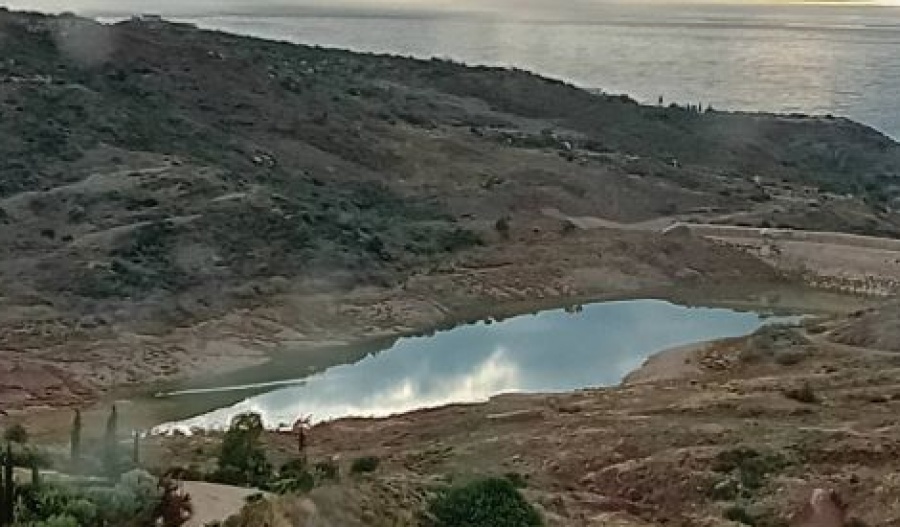 Despite rainfall, coastal areas see runoff to the sea, and overall dam capacity reaches only 9.4%. Photo credit: Ioannis Dimitriou via @kerofiloi.kiprou.weather.enthusiasts.cyprus Facebook