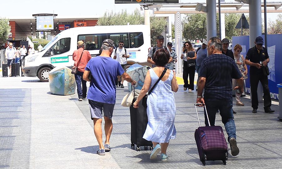 November tourism jumps 30%, giving Cyprus a late-season win