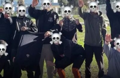 Photos circulating on the internet show a group of Larnaca High School students giving a Nazi salute