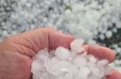 Low-pressure system brings intermittent rain, hail and stronger winds to the island. Photo credit: @andreas.andronicou.33/@kerofiloi.kiprou.weather.enthusiasts.cyprus