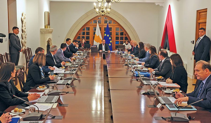 €1,088 minimum wage, and everyone’s furious