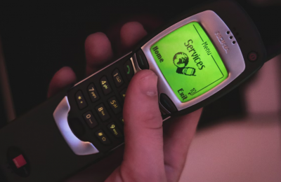 The rise of ''dumbphones'' signals a digital breaking point